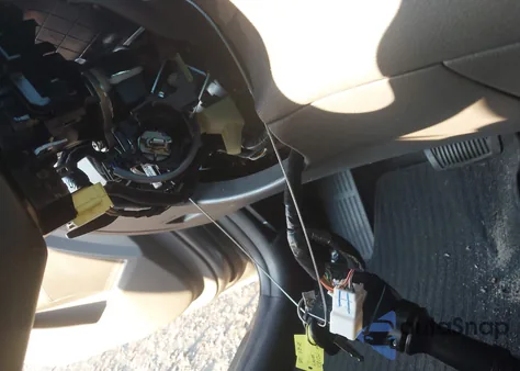 2013 Hyundai Elantra Gls z USA, uszkodzony, nr VIN 5NPDH4AE9DH370089